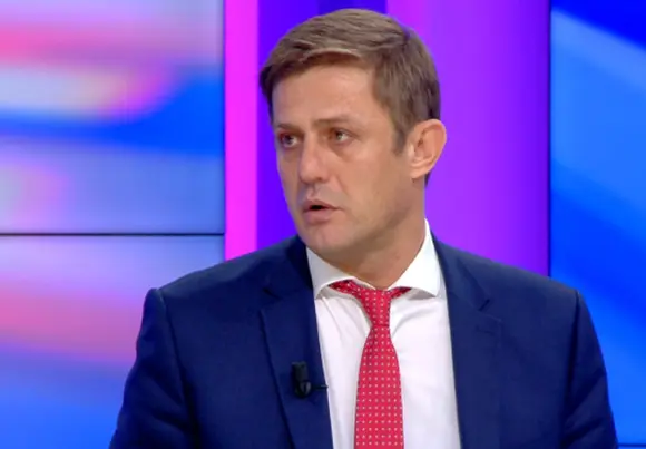 Telefonata e acaruar e Ramës rrugëve të Romës  shkarkimi i zv ministrit Hodaj dhe projekti 140 milionë dollarë